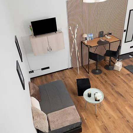 Couette-café Myraybay. 3*